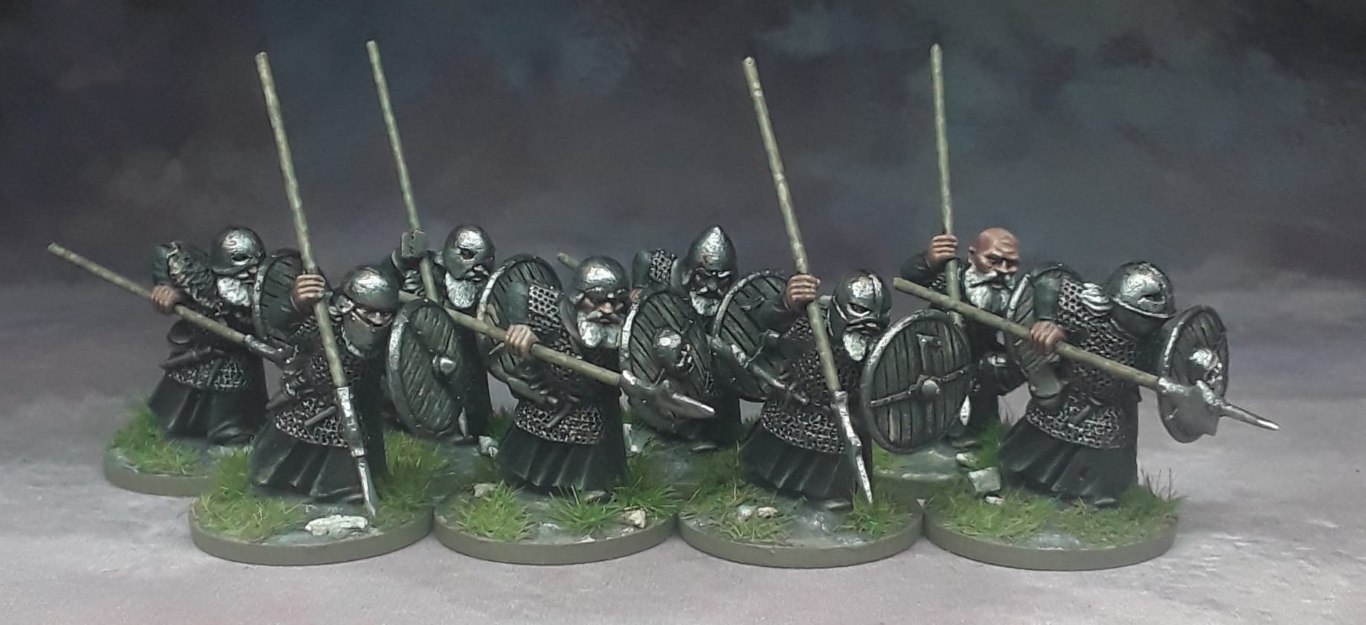 Gripping Beast SDVR05 Dvergr Advancing With Spears (Warriors) 2